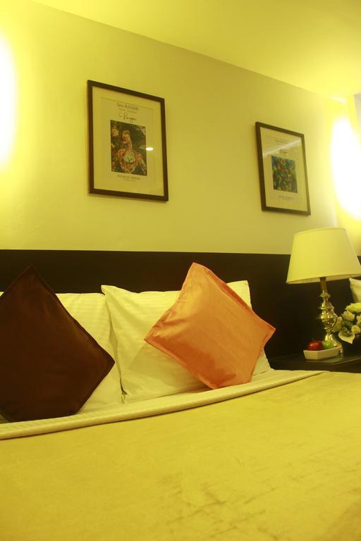 Gervasia Hotel Makati Manille Chambre photo